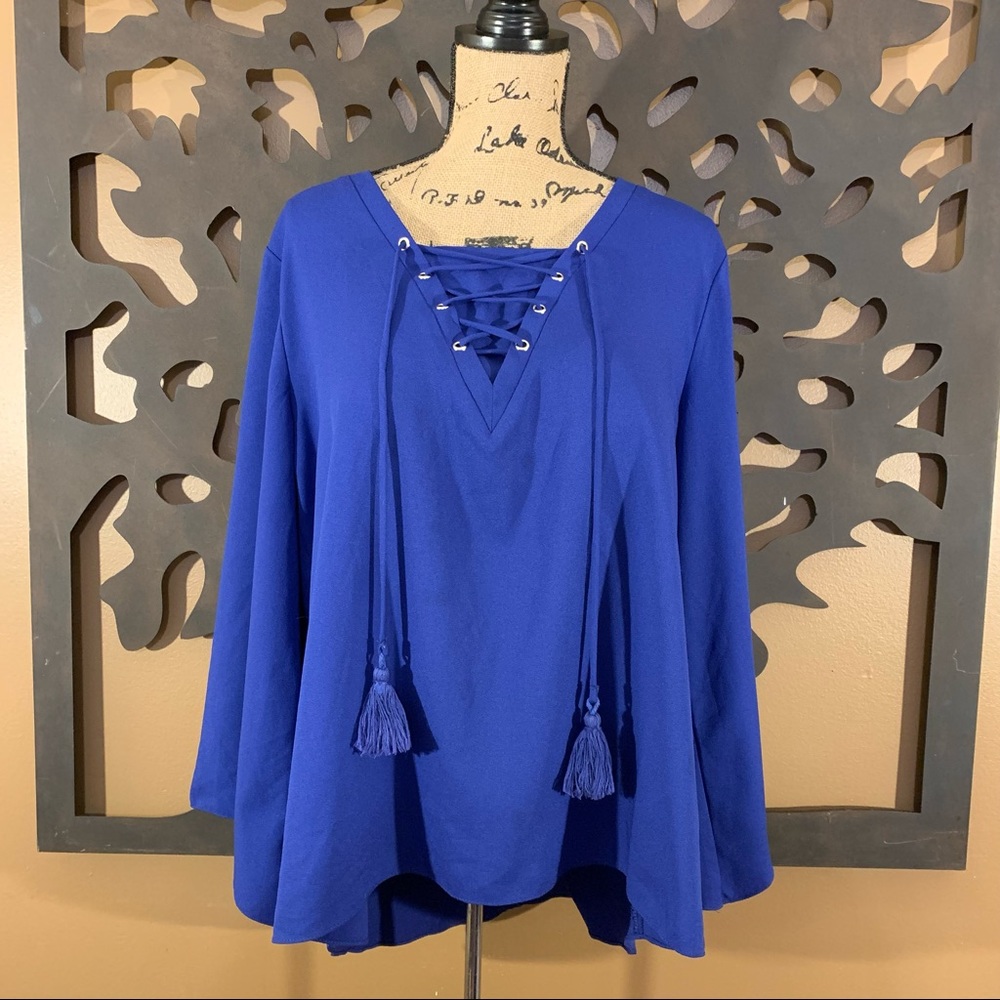 Cato V-Neck Bell Sleeve Blouse